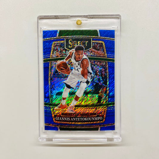 2021-22 Select Giannis Antetokounmpo Blue Shimmer